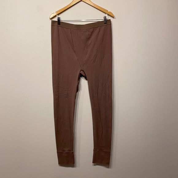 **$5 SALE** Nueskin Tan Ribbed Plus Size Leggings - Picture 1 of 5